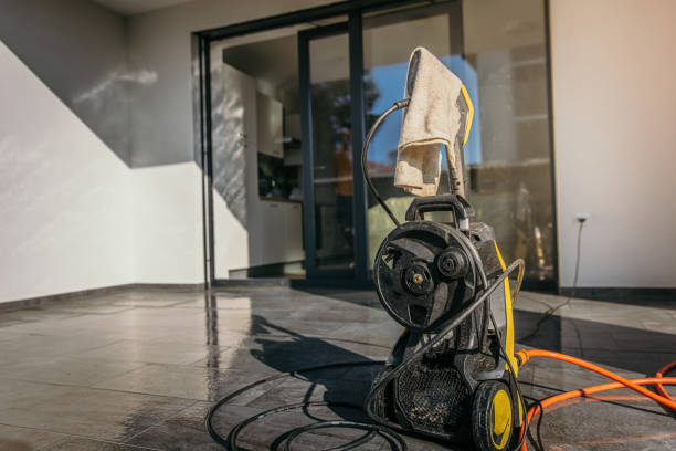 Best Sidewalk and Walkway Cleaning  in Mascotte, FL